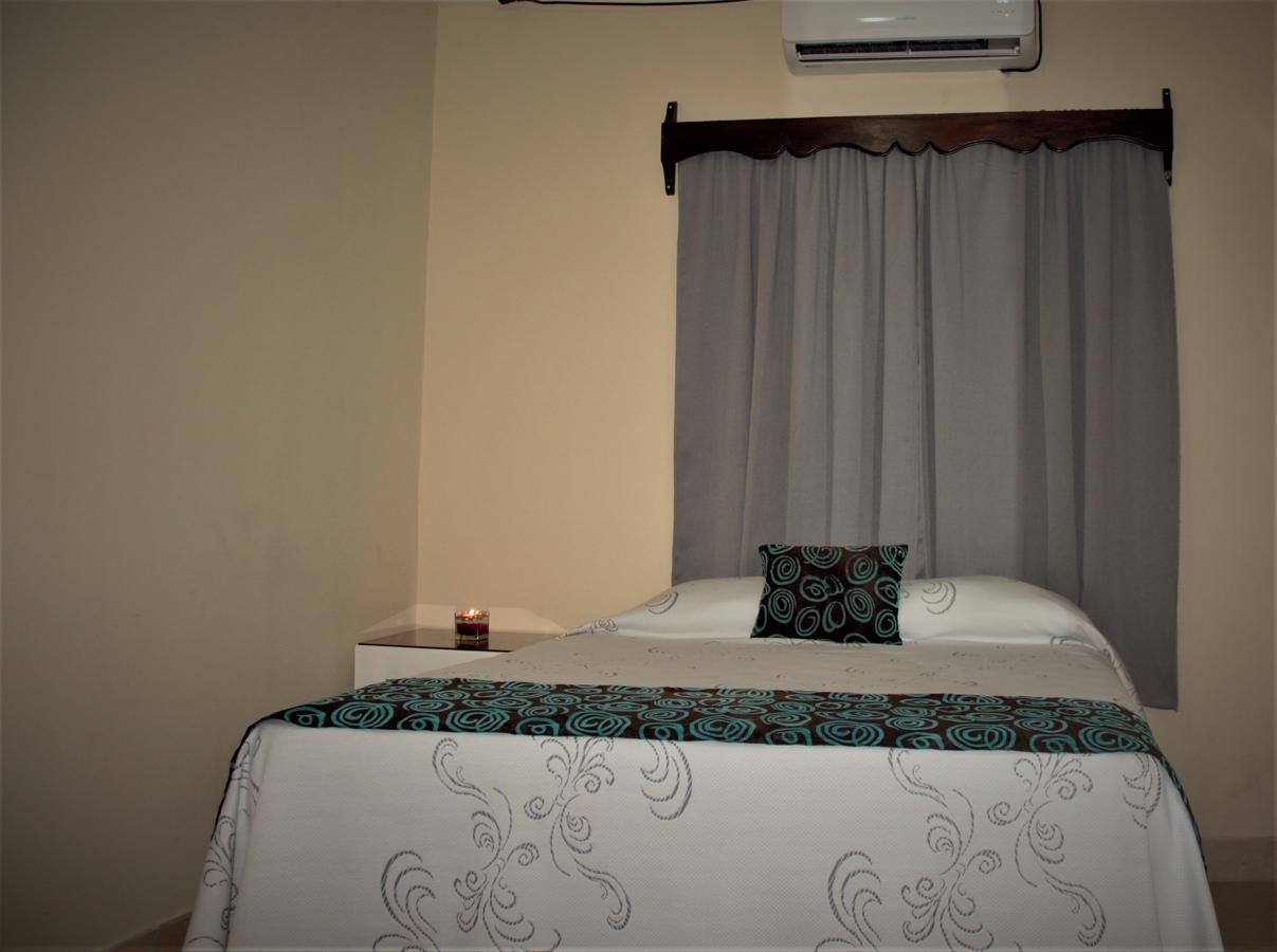 Apart Hotel Express Сан-Педро-Сула Екстер'єр фото